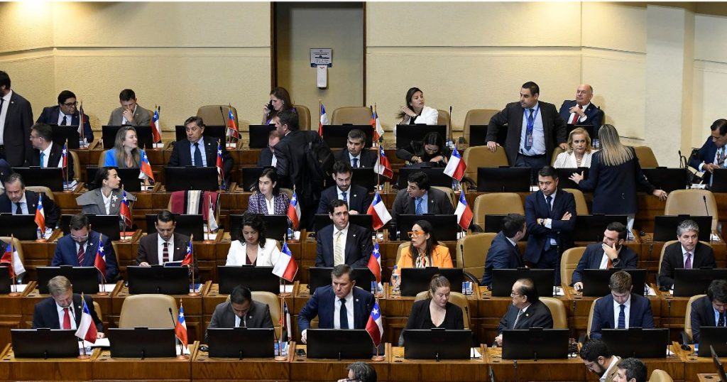 UDI cuestiona recortes en Educación y anuncia revisión “exhaustiva” del Presupuesto 2027