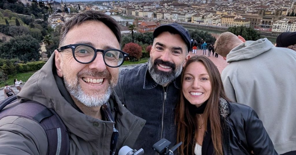 “Siempre hay un chileno” recorre Italia: probarán “lampredotto” y revelarán secretos de la Torre de Pisa