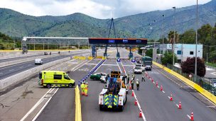 Más de 440 mil vehículos dejarán la RM este fin de semana largo: revisa las medidas en las rutas