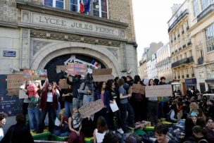 Francia en alerta por masivas protestas estudiantiles: 5.000 detenidos y cientos de colegios cerrados