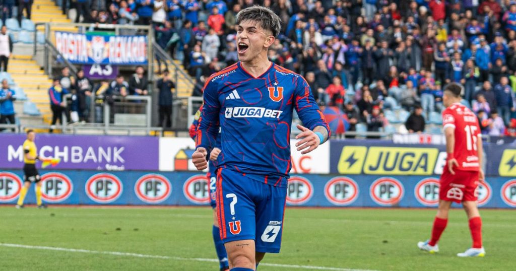 Universidad de Chile aplastó 6-0 a Ñublense y recorta diferencia con Colo-Colo