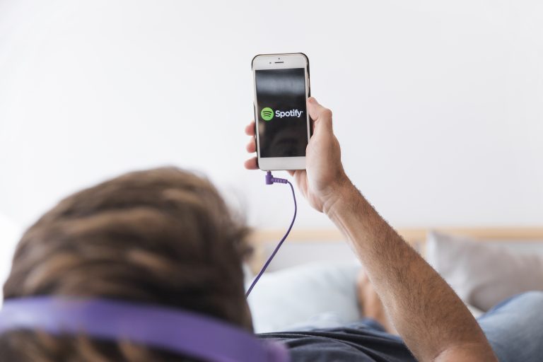 Spotify alcanza 306 millones de suscriptores Premium: Latinoamérica concentra el 24%